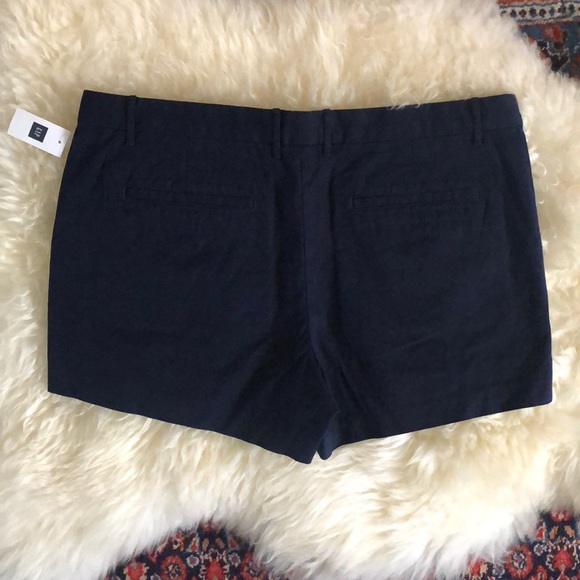 NWT Gap Khaki Shorts - Picture 3 of 7